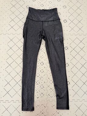 Beyond Yoga silver high waisted shimmer leggings‎ S